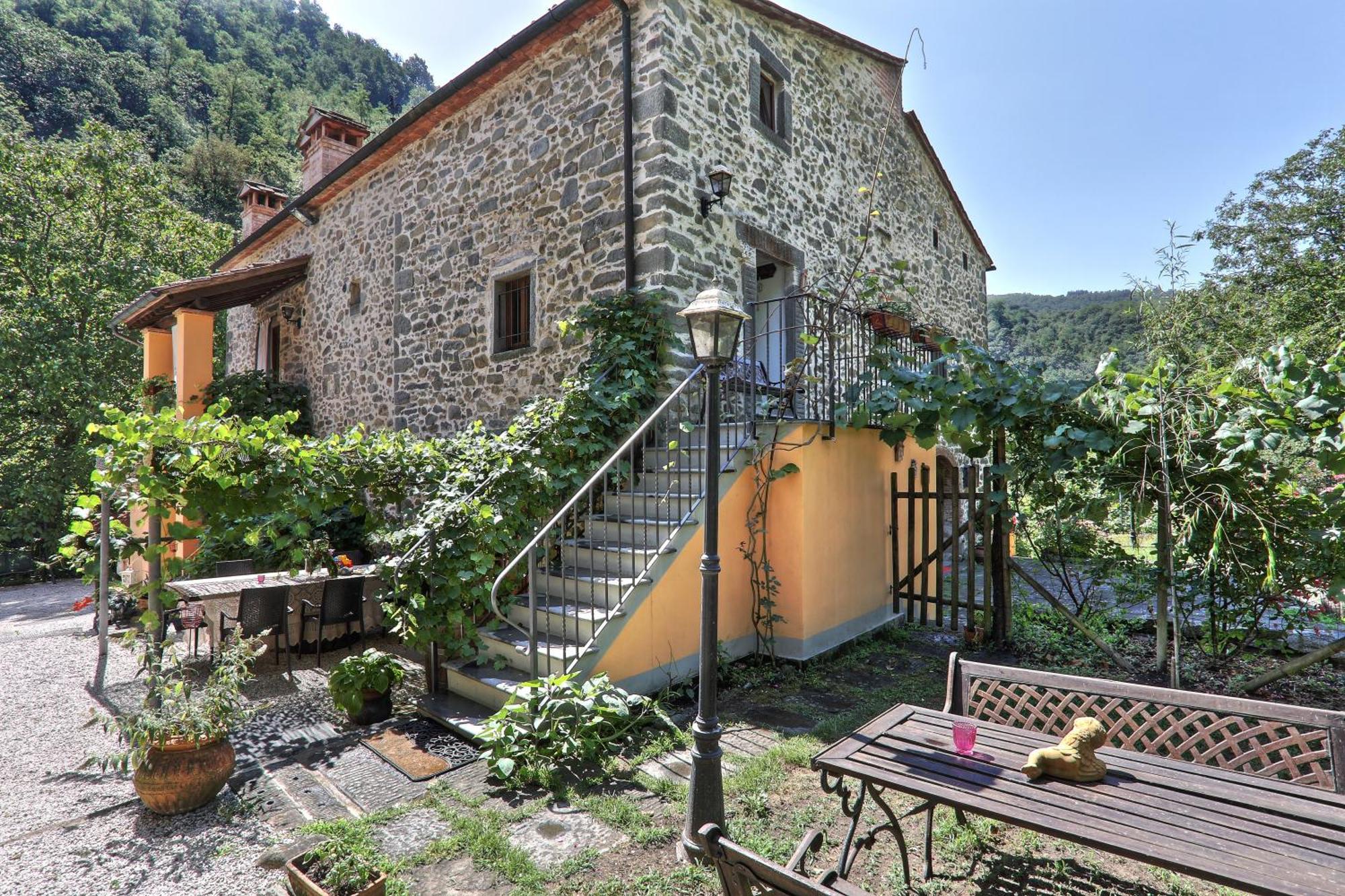 Oasi Lignana Suite Apartments Vellano Quarto foto